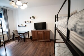 Basic Room | Living area - Good Night (Warsaw)