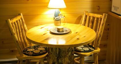 Romantic Couples Suite with Jacuzzi Tub and Kitchenette