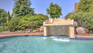 Pool - Amish Country Getaway With Seasonal Pool/Hot Tub (Millersburg)