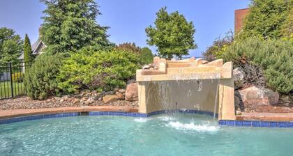 Amish Country Getaway With Seasonal Pool/Hot Tub