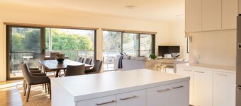 Streamside Retreat - Located in Porepunkah