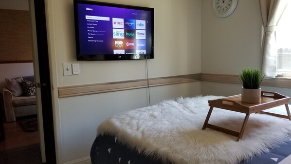 1 habitación, escritorio y wifi