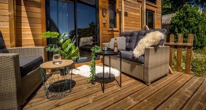 TINY HOUSE â
 CALME â
 SAUNA