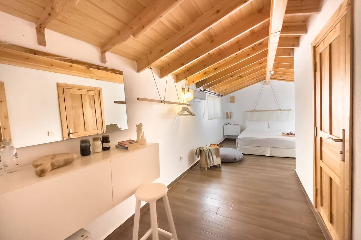 Signature-Penthouse | 1 Schlafzimmer, Minibar, individuell dekoriert, individuell eingerichtet