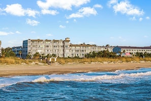 Exterior - The Vue 235 | Ocean View, Balcony, Top Floor! (Tybee Island)