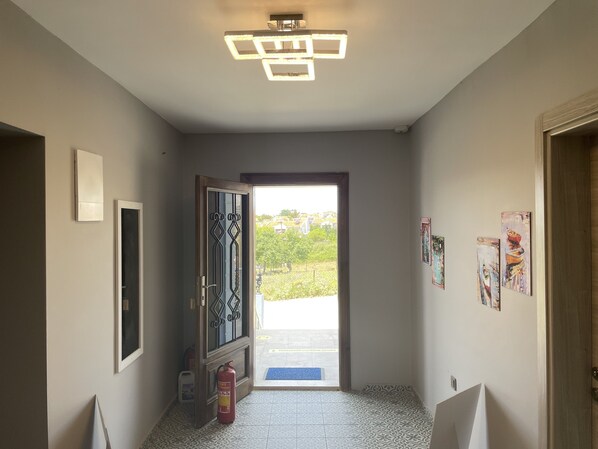 Interior entrance - Parli Hotel (Gökçeada)