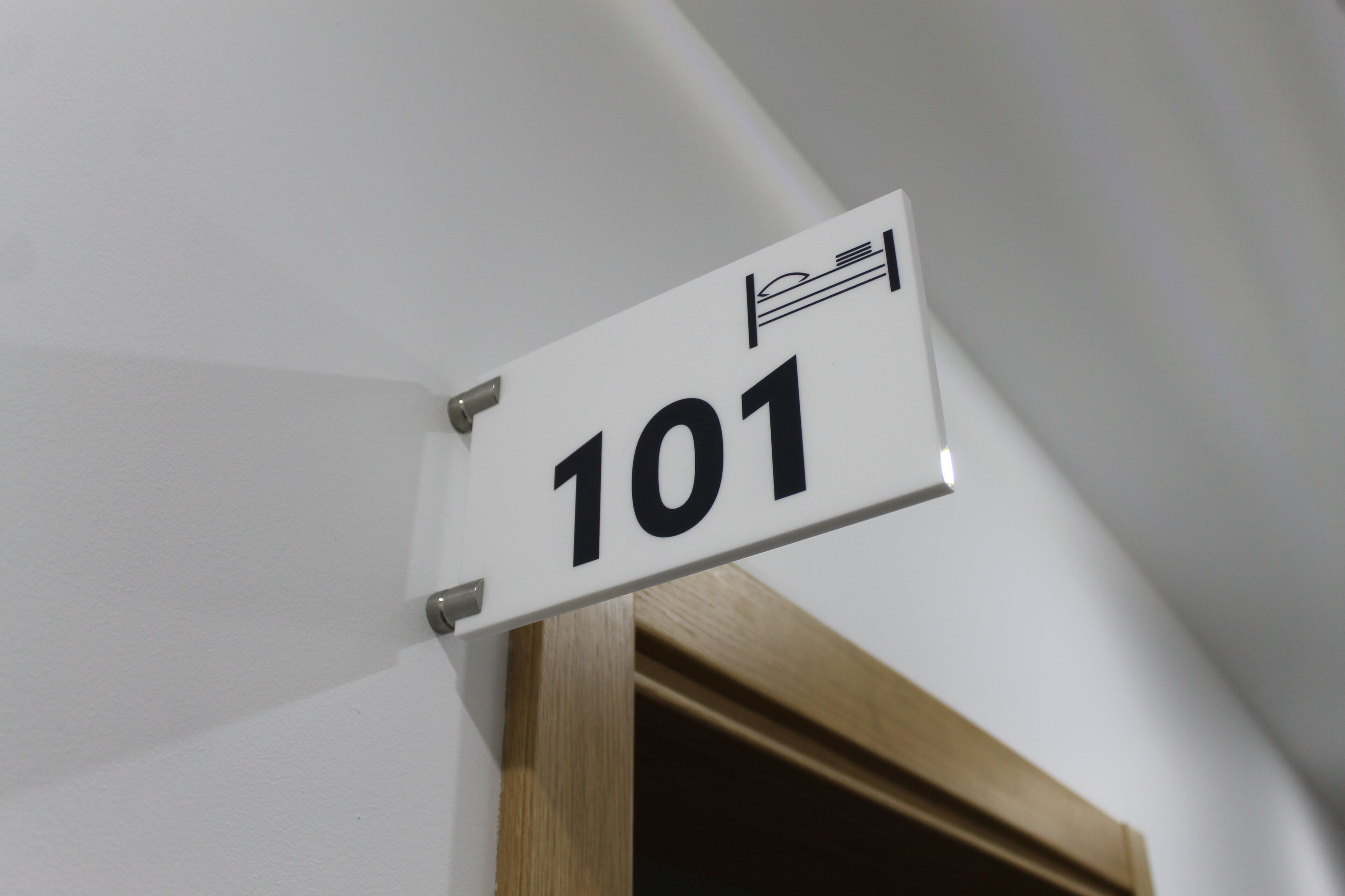 Foto - ALOJAMENTO GIRASSOL - Guest House - Quarto com casa de banho privativa