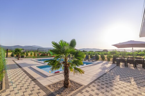 Villa Antea - privat heated pool, brand new villa, relaxing, rural near sea