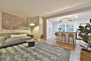 Smart TV, table football, ping pong - SoKno Family Retreat, Steps to Ijams 10 mins to UT (Knoxville)