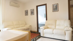 Bügeleisen/Bügelbrett, WLAN