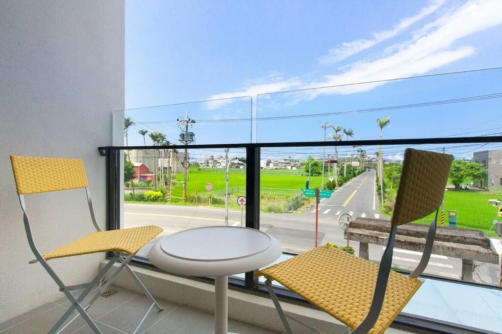 Phòng 4 dành cho gia đình (A201) | Hiên