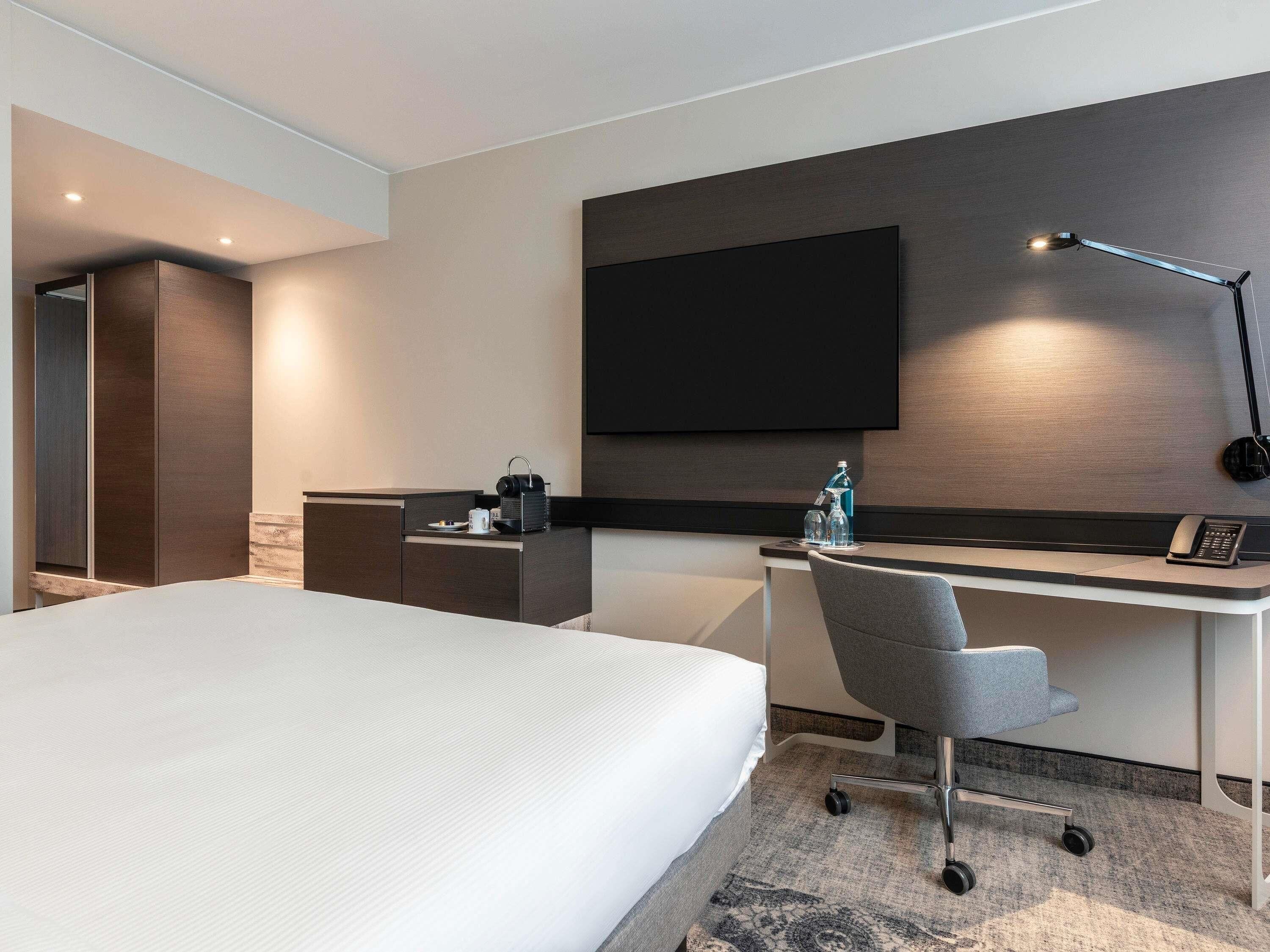 Superior Room, 1 Double Bed | Desk, laptop workspace, soundproofing, free WiFi