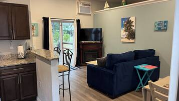 Smart TV, fireplace, music library, stereo