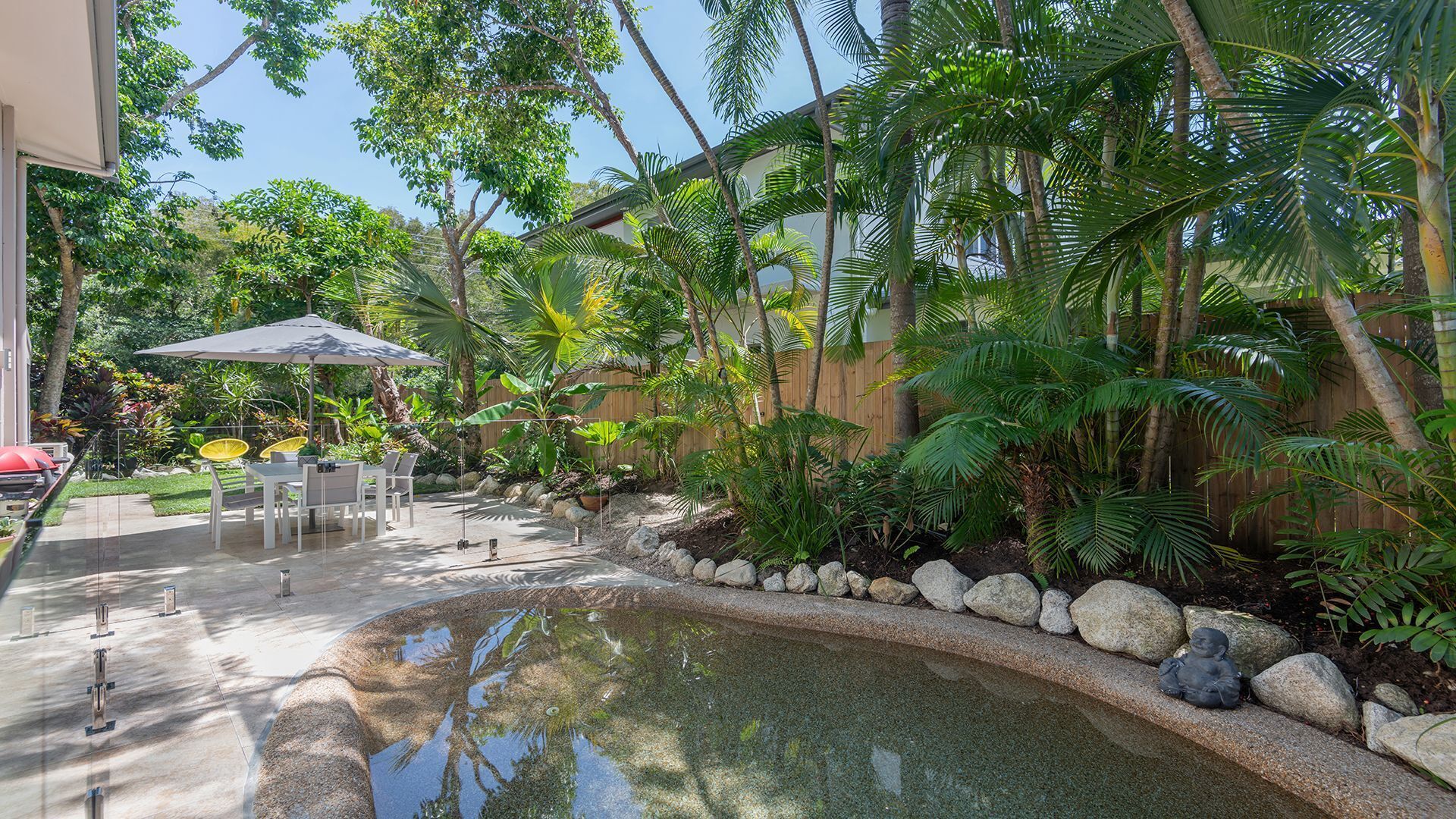 Allawah Palms - The perfect tropical retreat