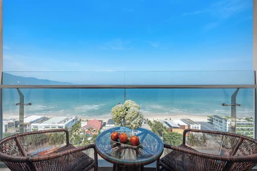 Beach/ocean view