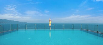 Canvas Danang Beach Hotel