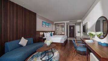 1 habitación, minibar y caja de seguridad en la habitación