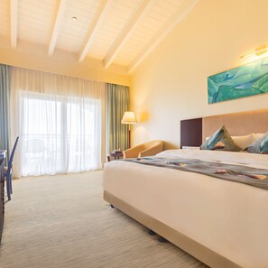 Executive Double Room, Non Smoking | Minibar, in-room safe, blackout drapes, free WiFi - Asia Gulf Hotel (Xiamen)