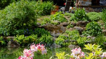 Apartment (Studio Predigtstuhl mit Morgensonne) | Property grounds