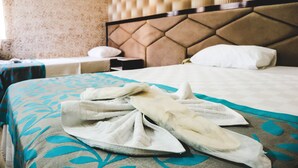 Ropa de cama de alta calidad y minibar 