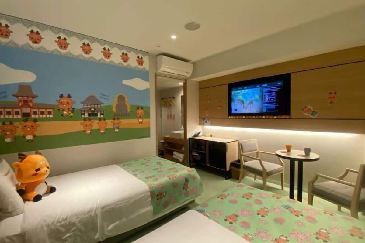 In-room safe, blackout drapes, free WiFi, bed sheets