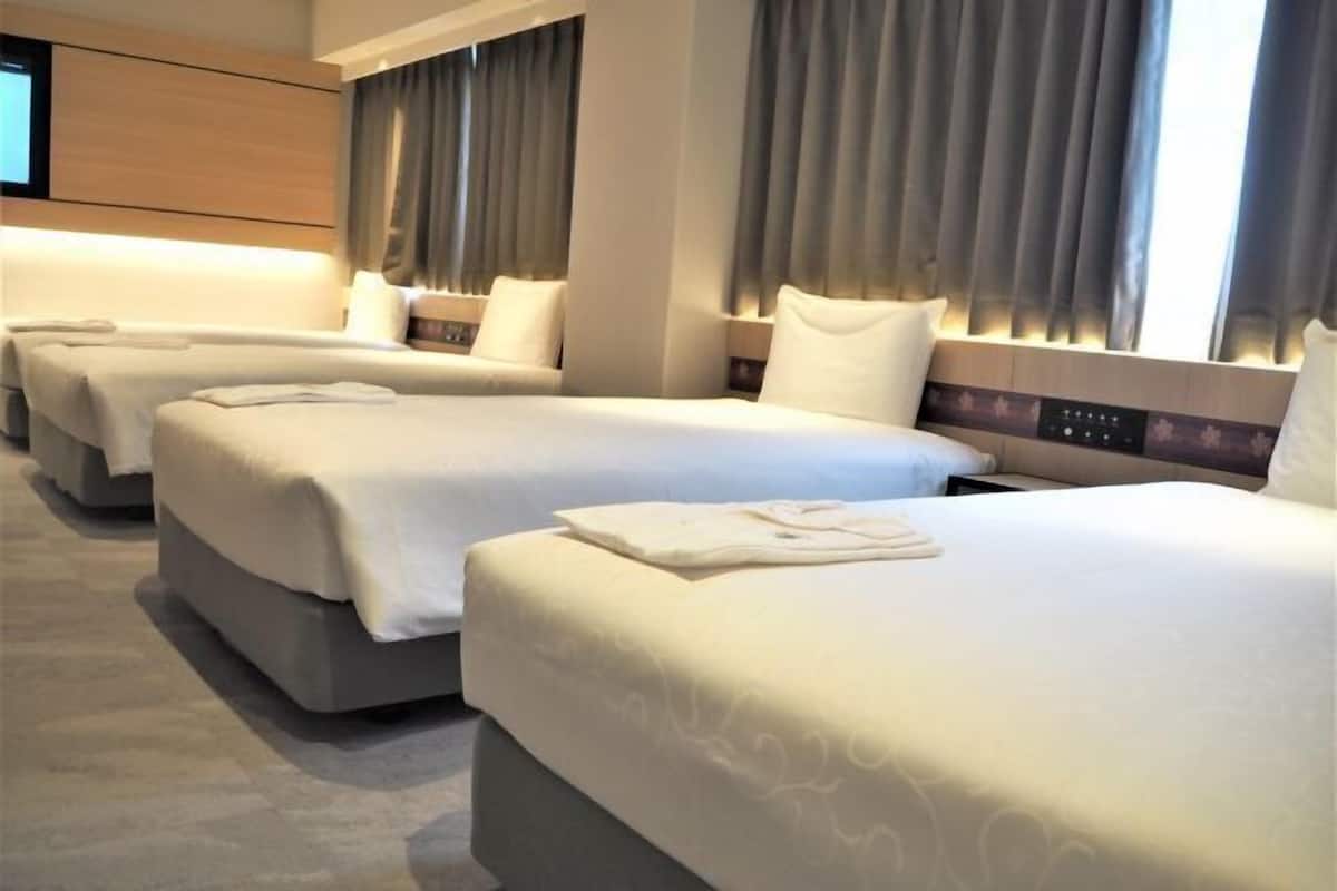 In-room safe, blackout drapes, free WiFi, bed sheets