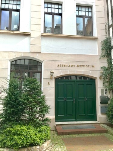 Cozy holiday apartment on the 2nd floor of a historic Art Nouveau villa