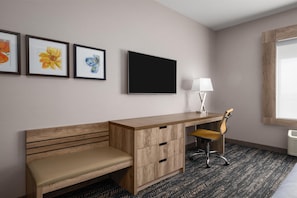 Chambre Standard, 1 trÚs grand lit, accessible aux personnes à mobilité réduite (Walk-in Shower) | 1 chambre, literie de qualité supérieure, surmatelas