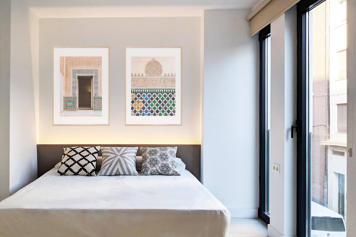 Junior Suite | Down duvets, desk, soundproofing, free WiFi