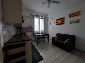 TV, books - Il Barone Rosso B&B (Castromediano)