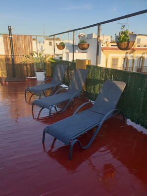 Sun deck