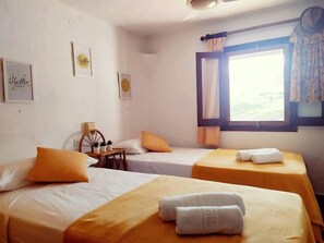 3 bedrooms, iron/ironing board, travel crib, free WiFi