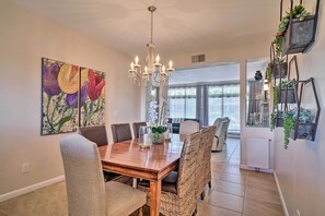 Dining - Pet-Friendly CO Springs Home w/ Koi Pond & Patio (Colorado Springs)