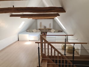 4 chambres, fer et planche à repasser, Wi-Fi gratuit, draps fournis