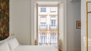 In-room safe, desk, cots/infant beds, free WiFi