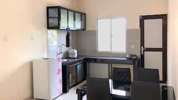 Appartement Familial | Coin cuisine privé | Réfrigérateur, plaque de cuisson, cuiseur de riz