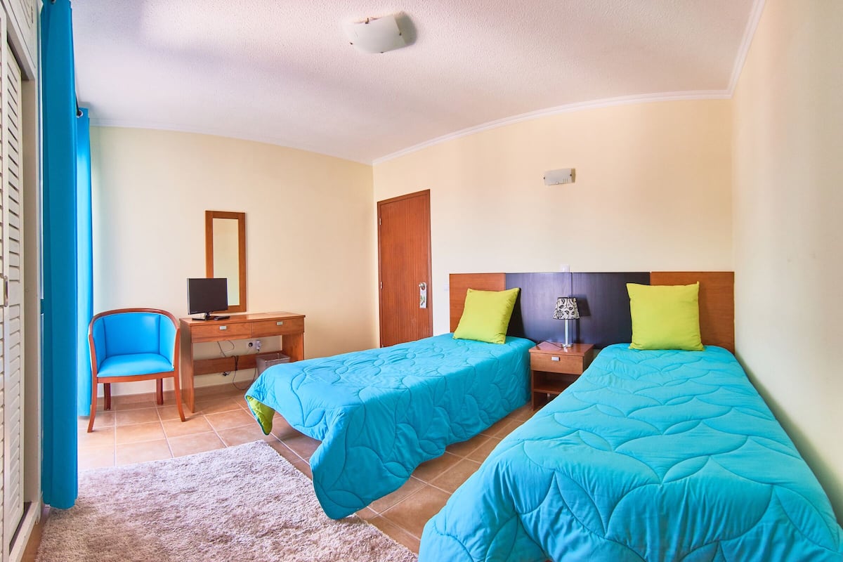 Basic Single Room | 1 bedroom, blackout curtains, free WiFi
