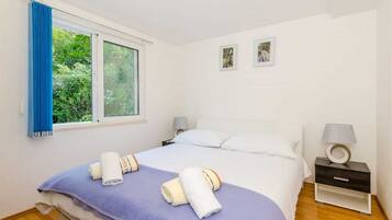 1 quarto, ferros/tábuas de passar roupa, Wi-Fi de cortesia