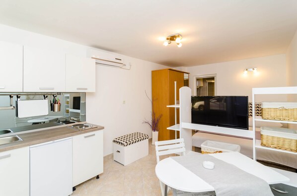 Interior - MARAŠTINA STUDIO, GREAT LOCATION with terrace (Dubrovnik)