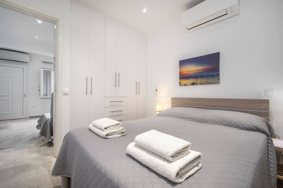 1 bedroom, iron/ironing board, free WiFi, bed sheets