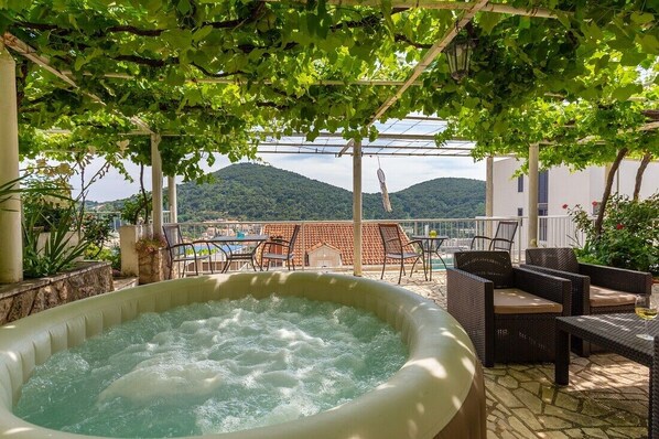 Terrace/patio - #SEA SHELL bubble jacuzzi (Dubrovnik)