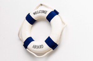 Dusj, hårføner og håndklær