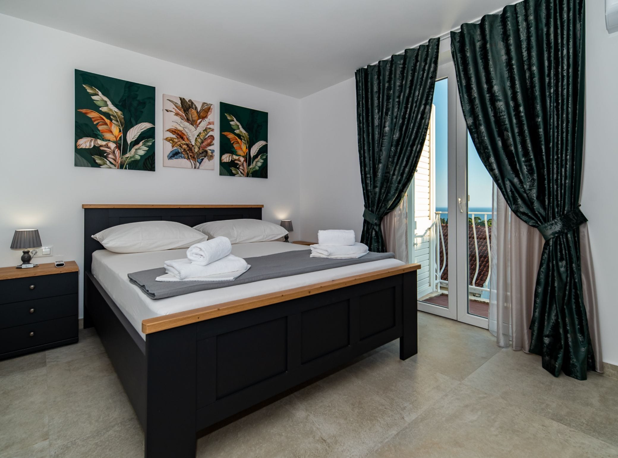 Departamento (Two Bedroom Apartment with Terrace an)