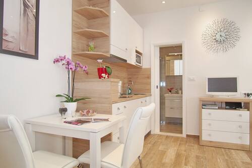 Estudio (Studio with Terrace and Sea View no.2) | Comedor