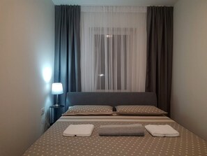 Apartment 3 | Desk, laptop workspace, free WiFi, bed sheets - Apartmani Magnolija (Siroki Brijeg)