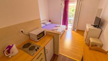 1 camera, Wi-Fi gratuito, lenzuola