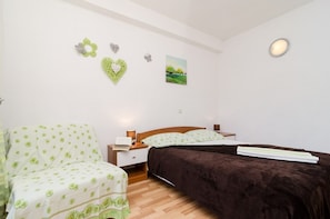 1 Schlafzimmer, Bügeleisen/Bügelbrett, kostenloses WLAN, Bettwäsche