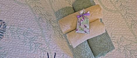 1 chambre, Wi-Fi gratuit, draps fournis