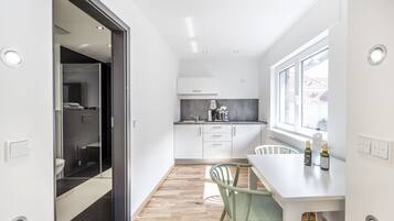 Full-sized fridge, microwave, espresso maker, coffee/tea maker