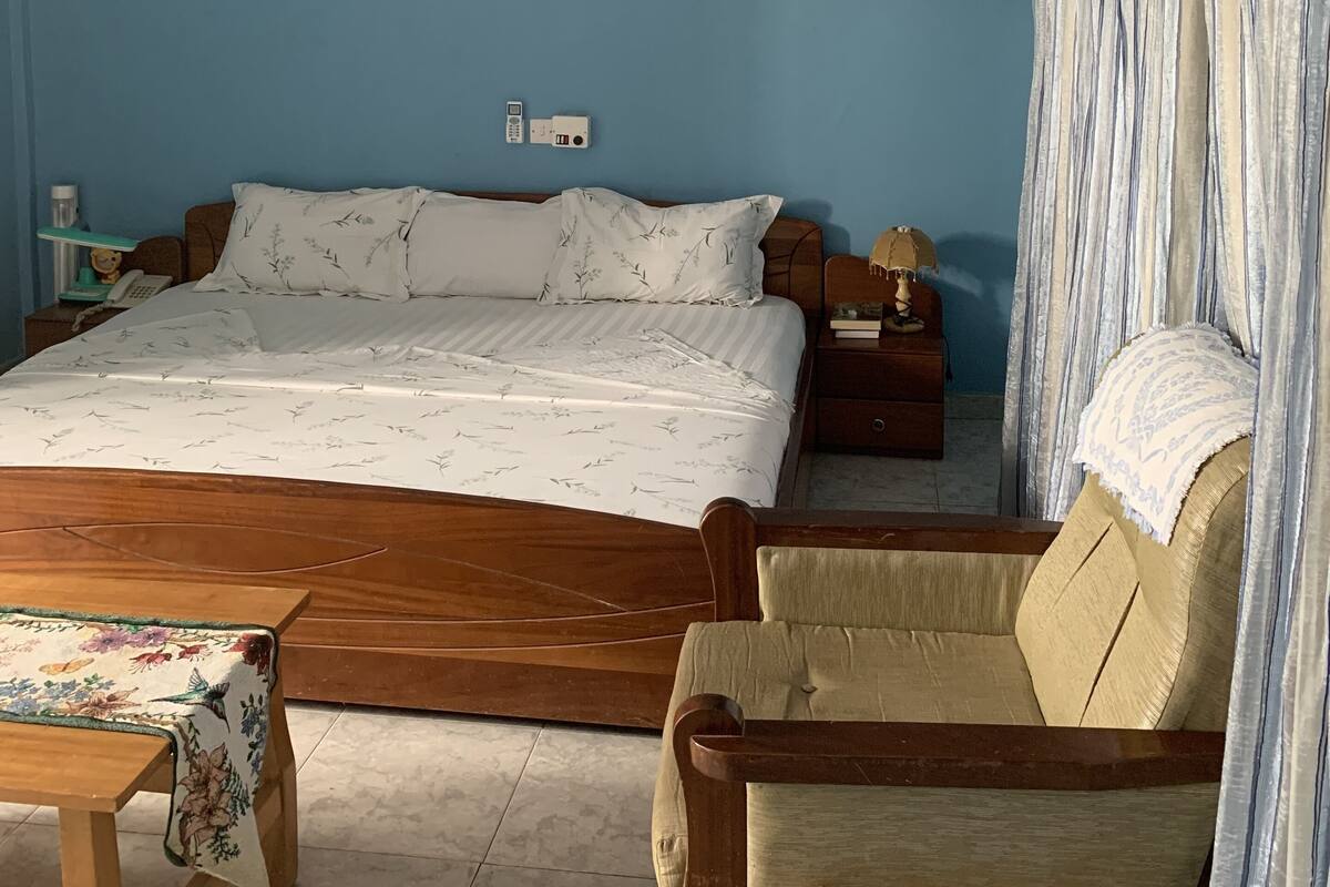 In-room safe, blackout drapes, iron/ironing board, WiFi (free)